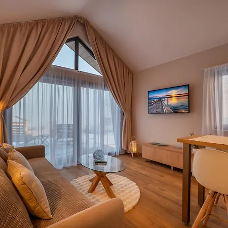 Rekreacne Marina House Holiday home Bobrovnik