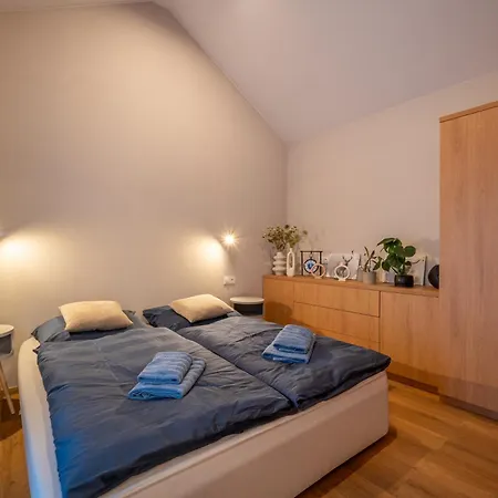 Feriehus Rekreacne Marina House *
